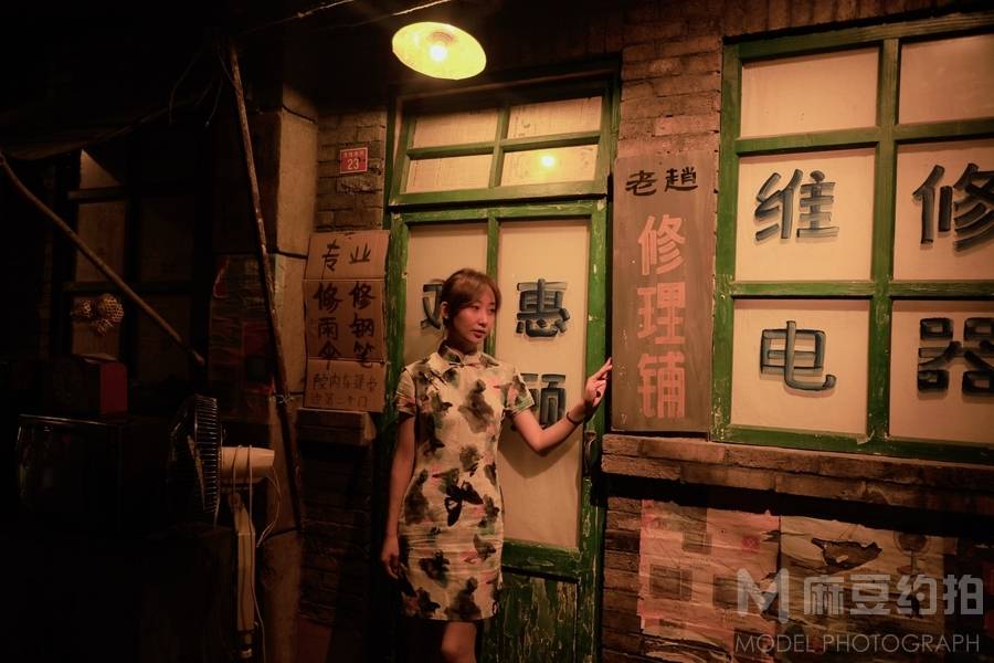 胶片模特