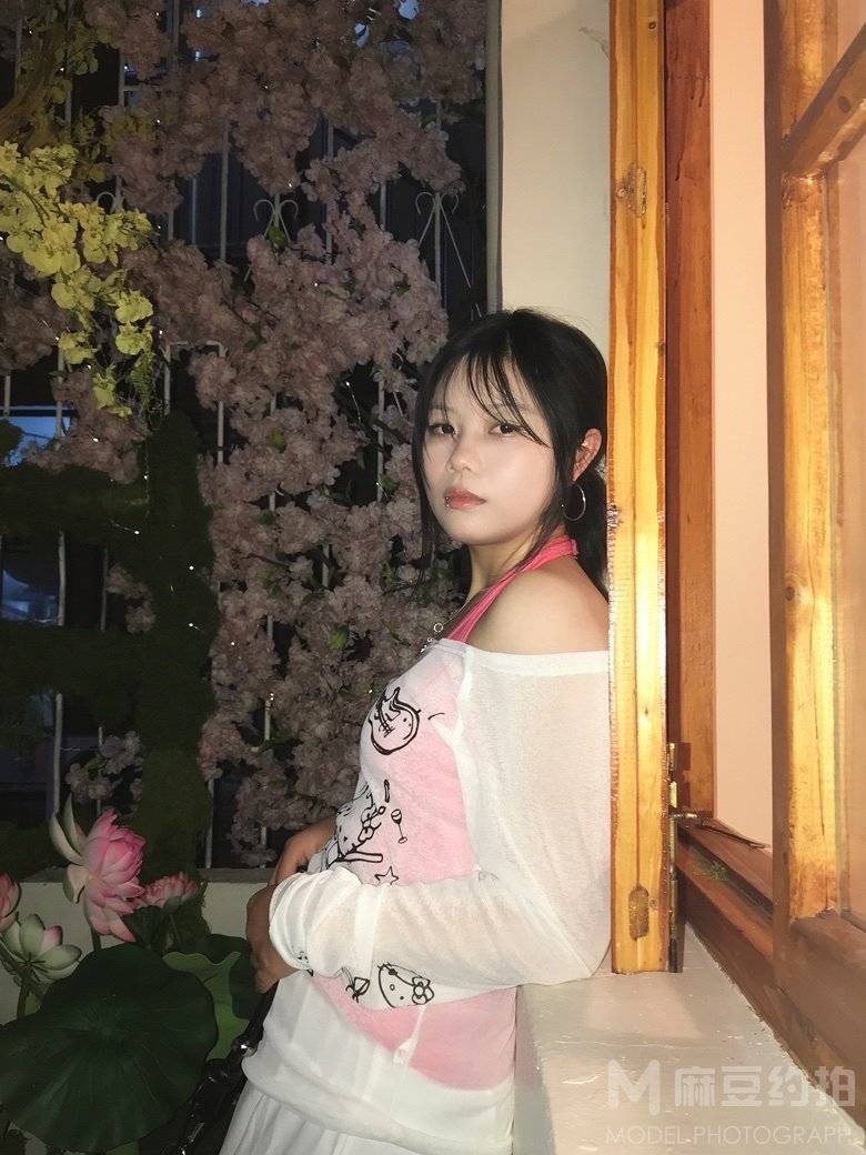 胶片模特