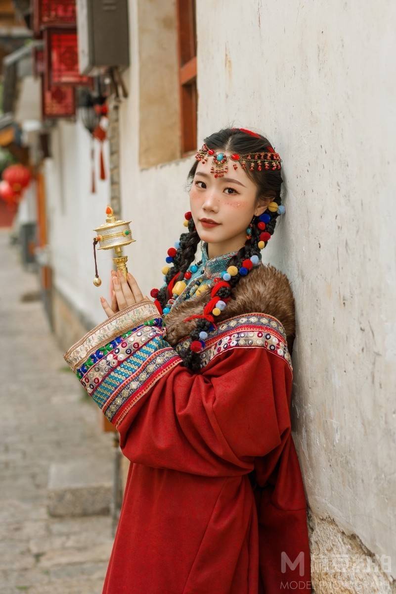 妆容模特
