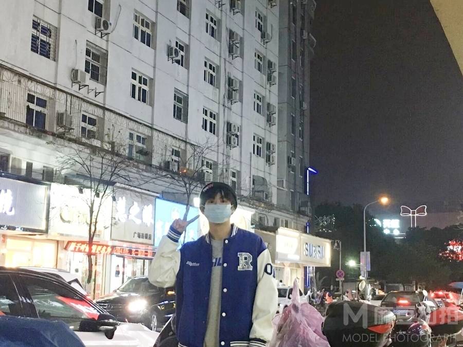 夜景模特
