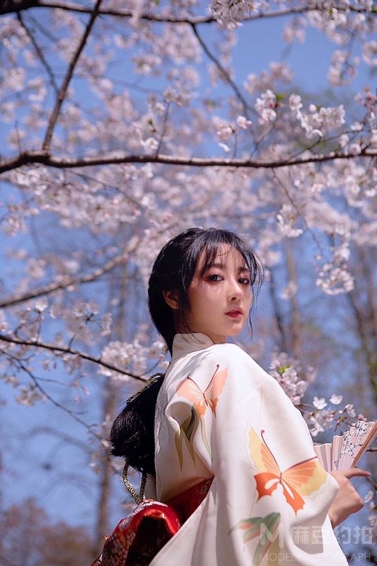 和服模特