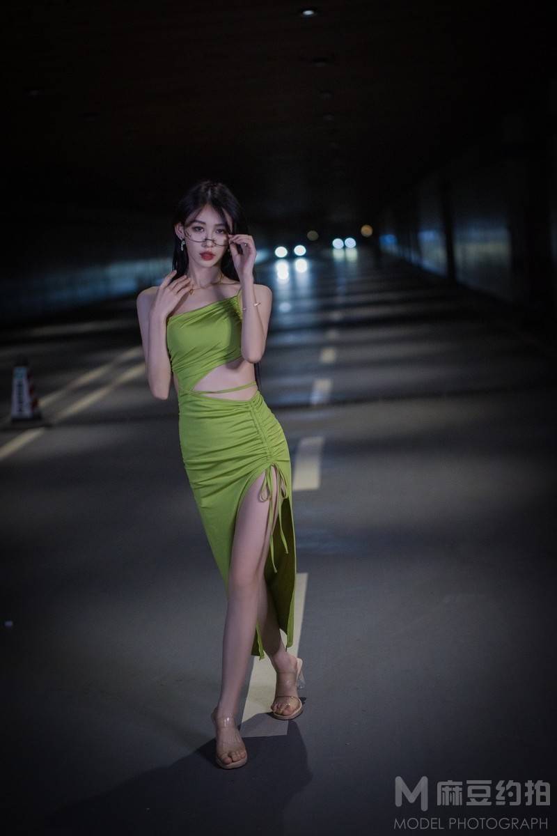夜景模特