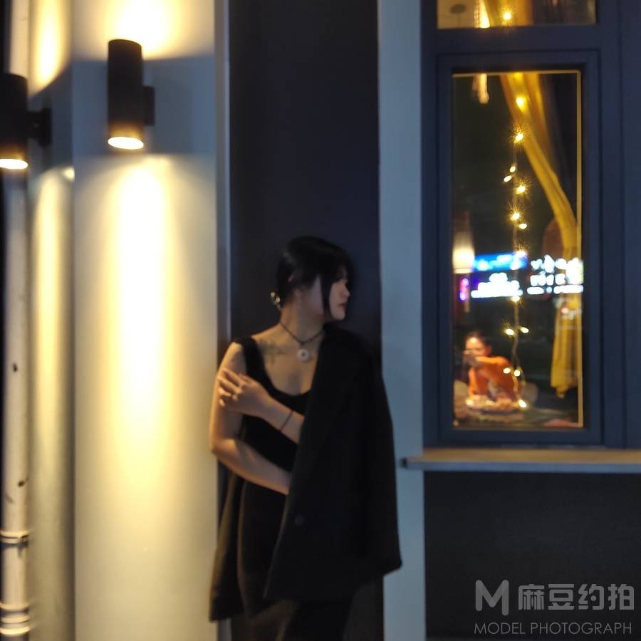 暗黑模特