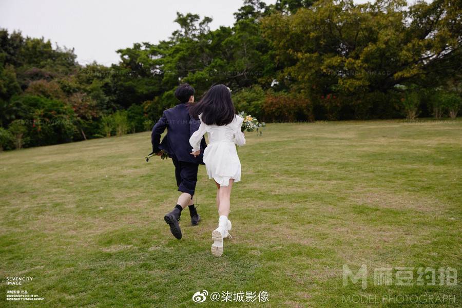 情侣模特