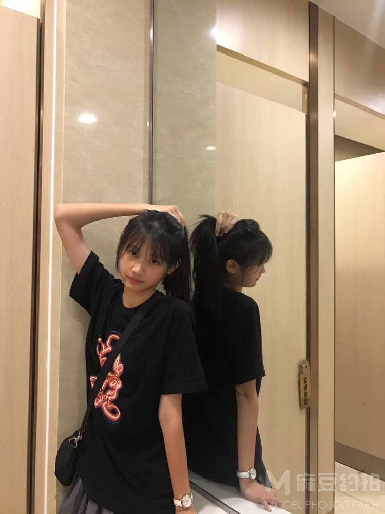 清新模特