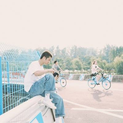 清新模特
