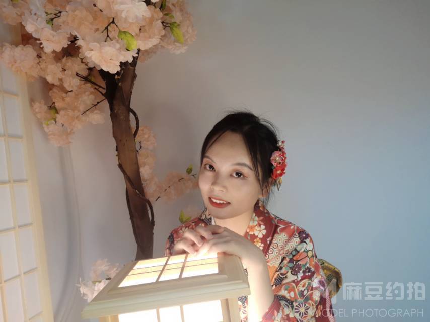 民国模特