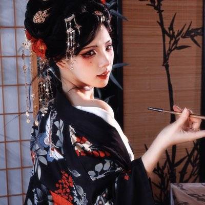 和服模特