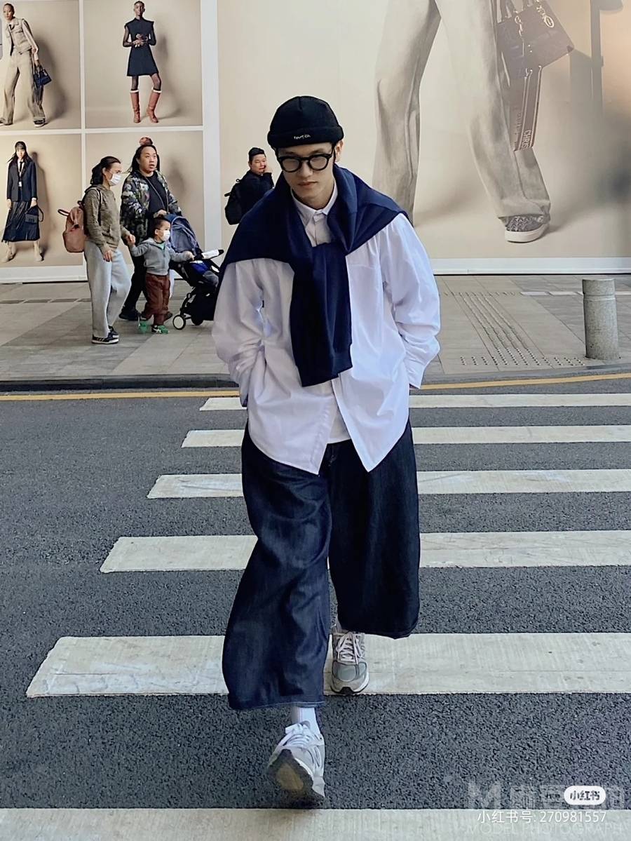 胶片模特