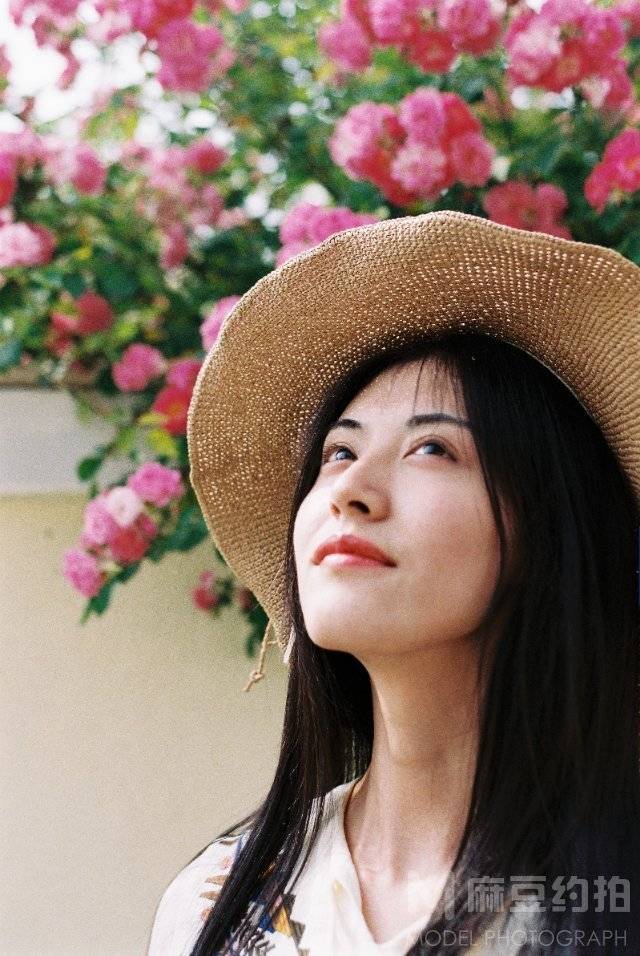 胶片模特