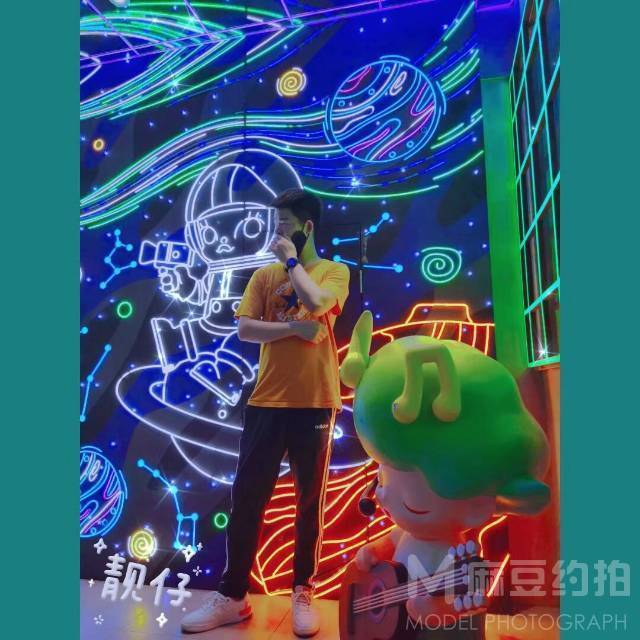 情侣模特
