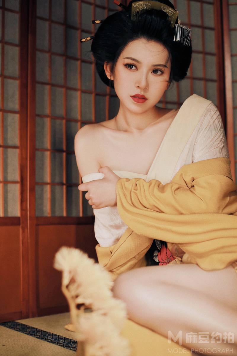 和服模特