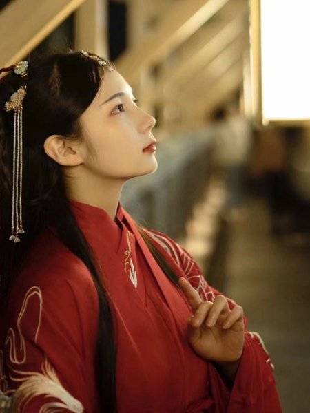 汉服模特