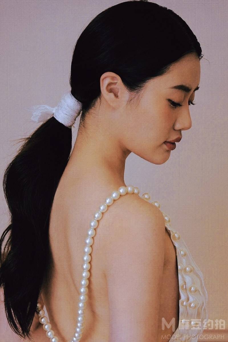 胶片模特