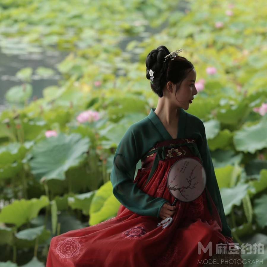 民国模特