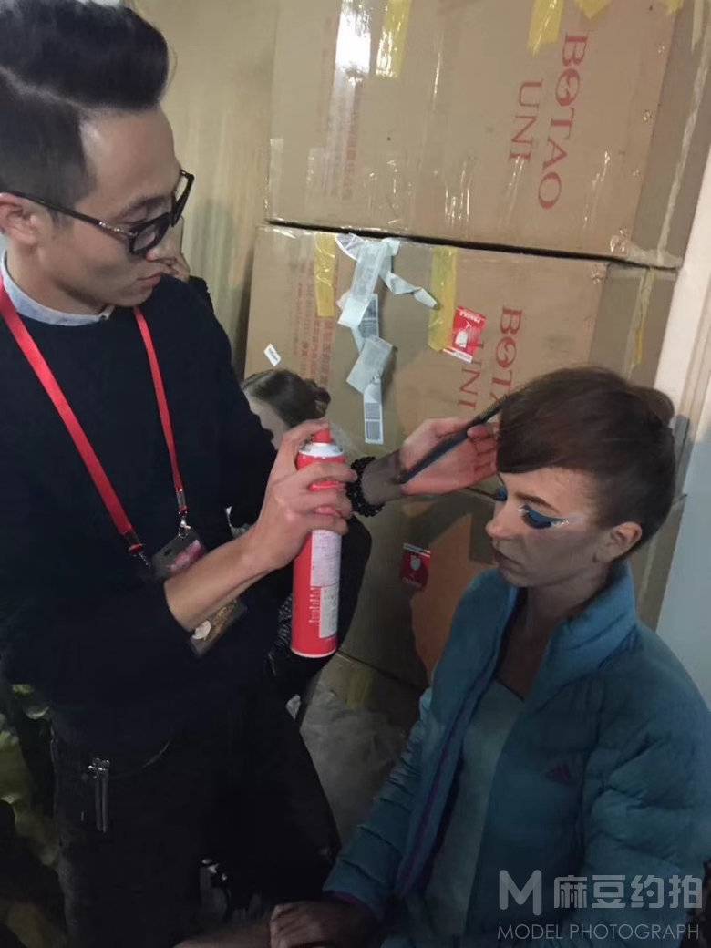 时尚模特