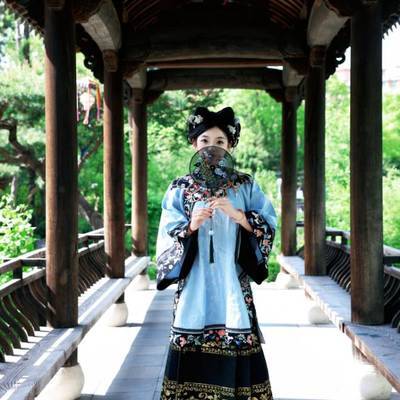 汉服模特