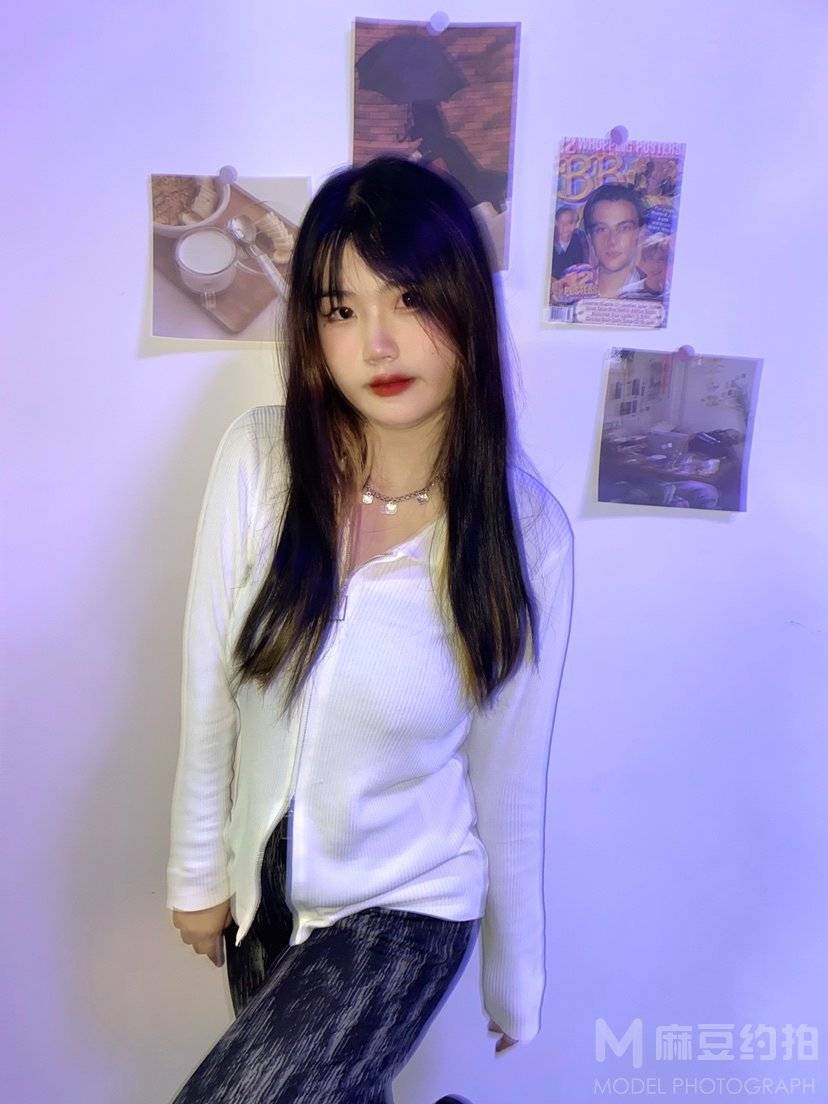 胶片模特