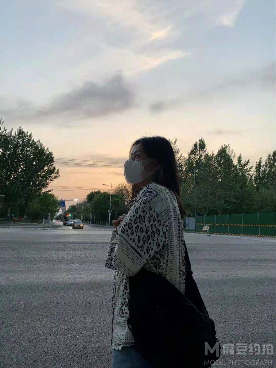 纪实模特