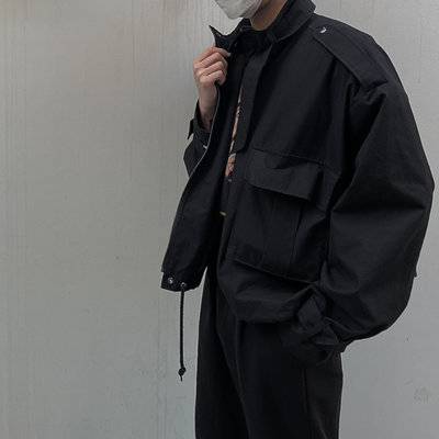 黑白模特