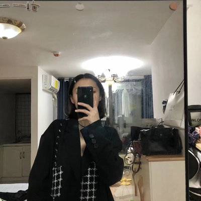 黑白模特