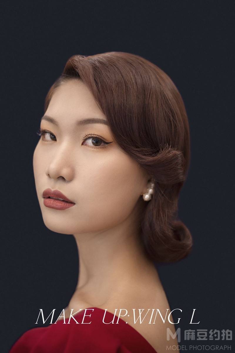 妆容模特