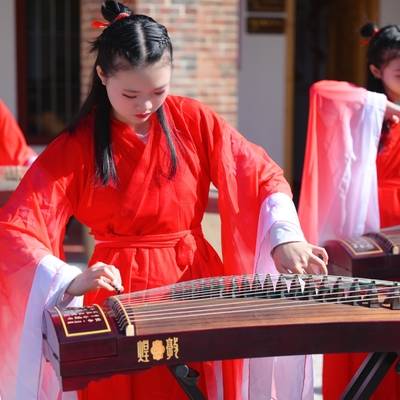 汉服模特