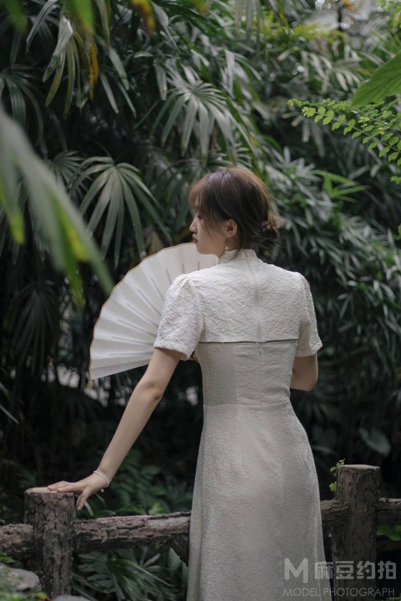民国模特