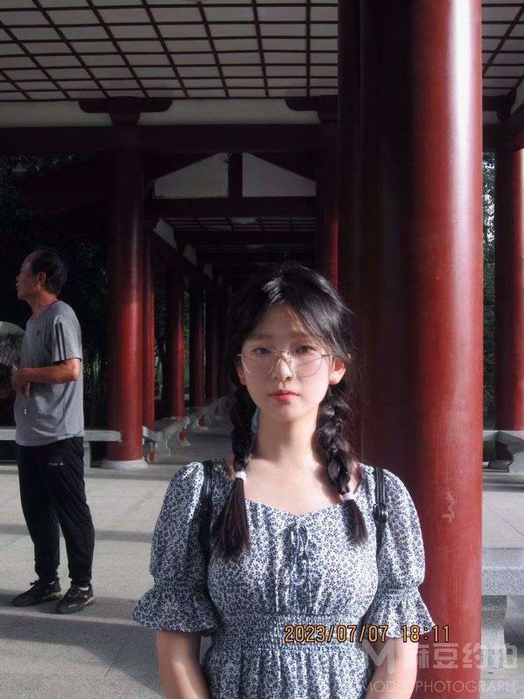时尚模特