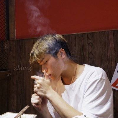 黑白模特