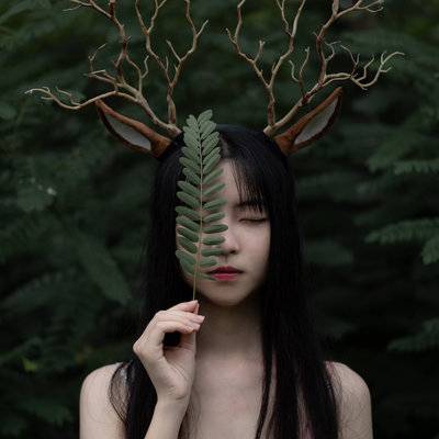 情绪模特