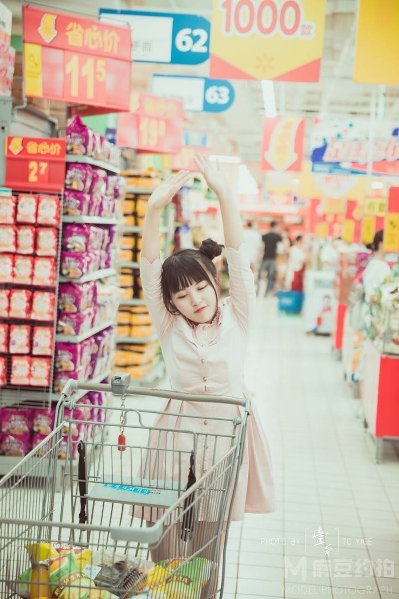 少女模特