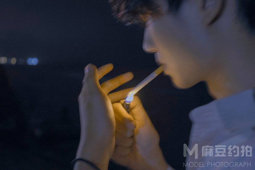 夜景模特