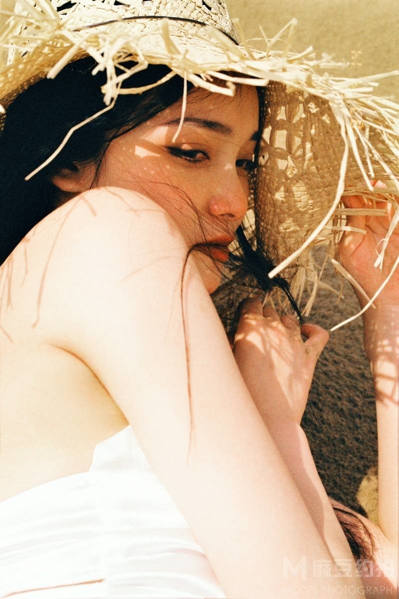 胶片模特
