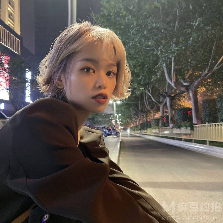 胶片模特