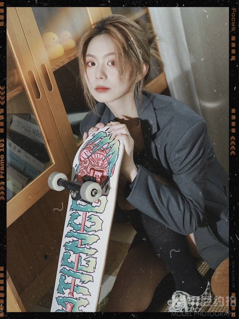 妆容模特