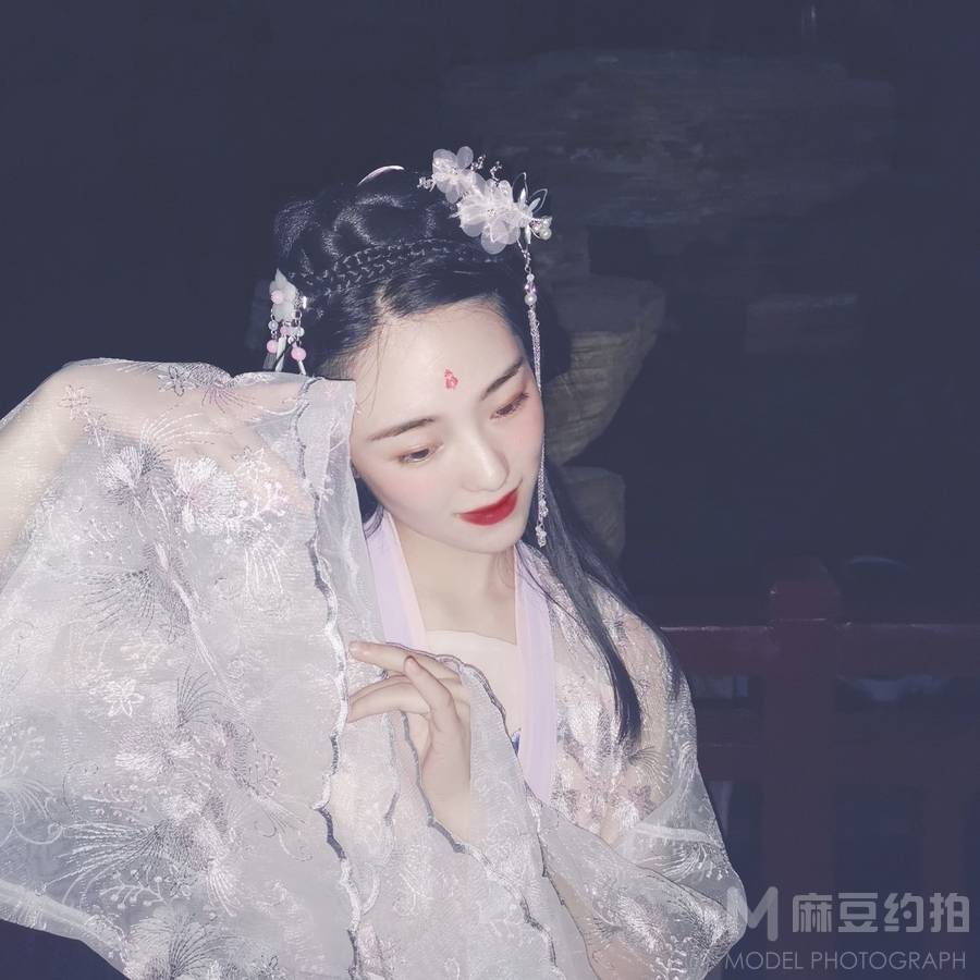 民国模特