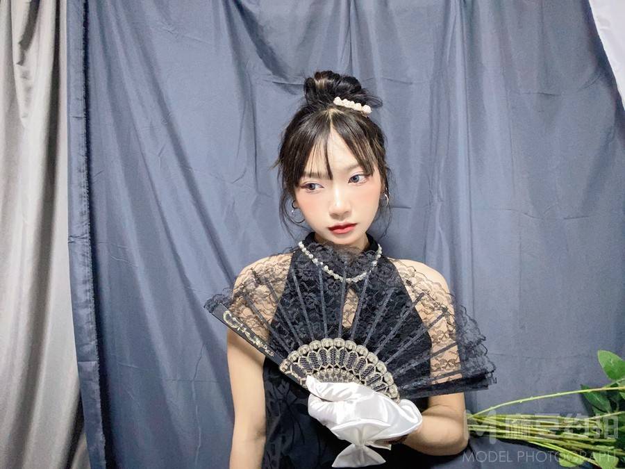 民国模特