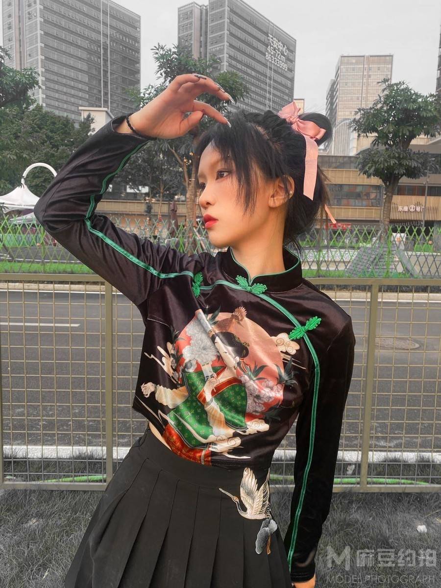 妆容模特