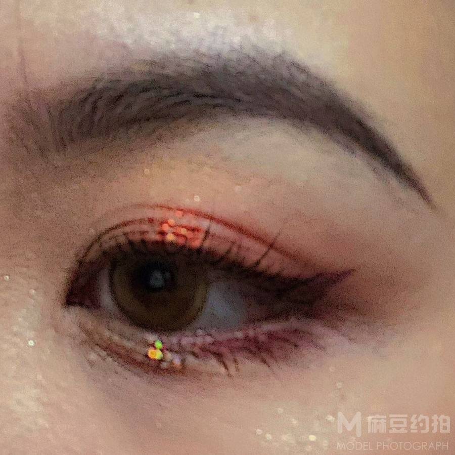 妆容模特