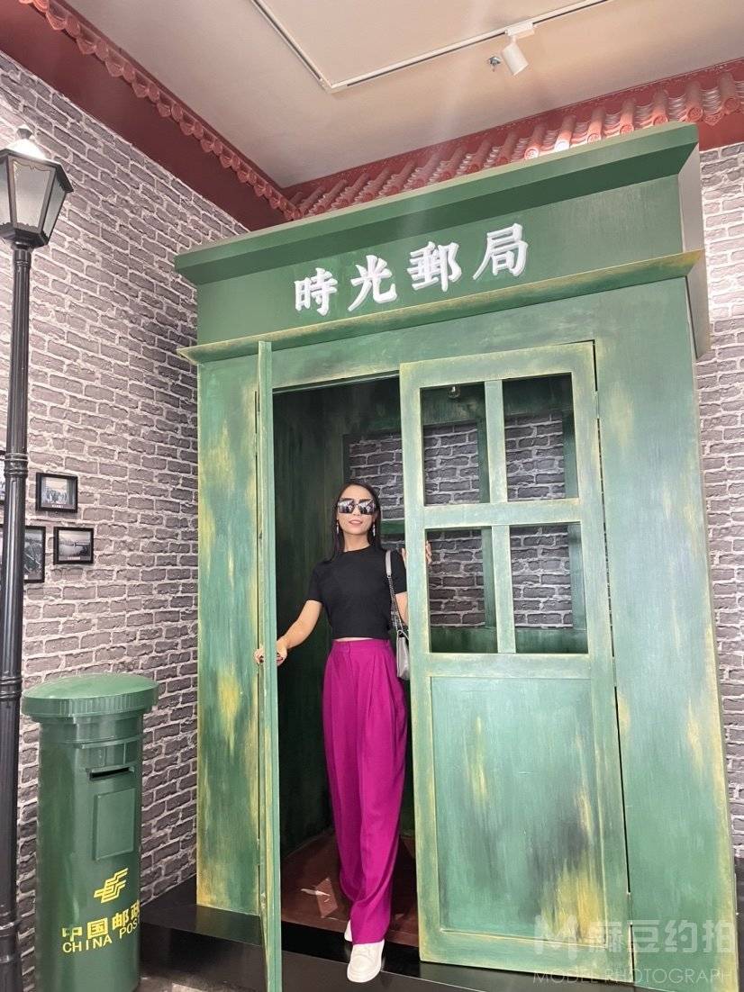 胶片模特