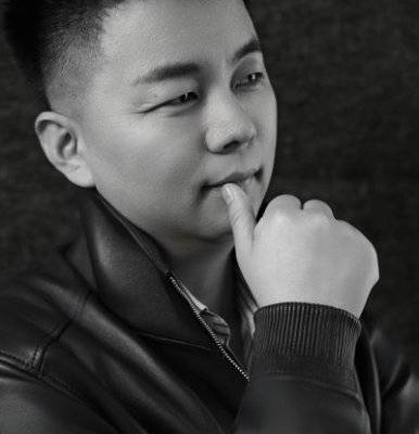黑白模特