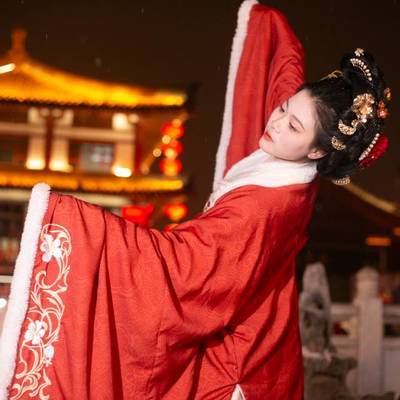 汉服模特