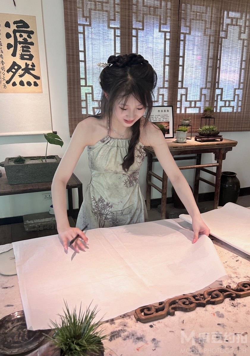 清新模特