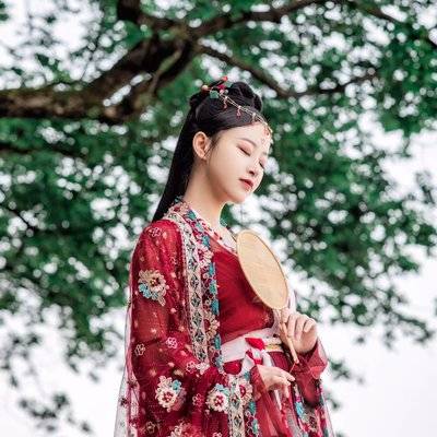 情绪模特