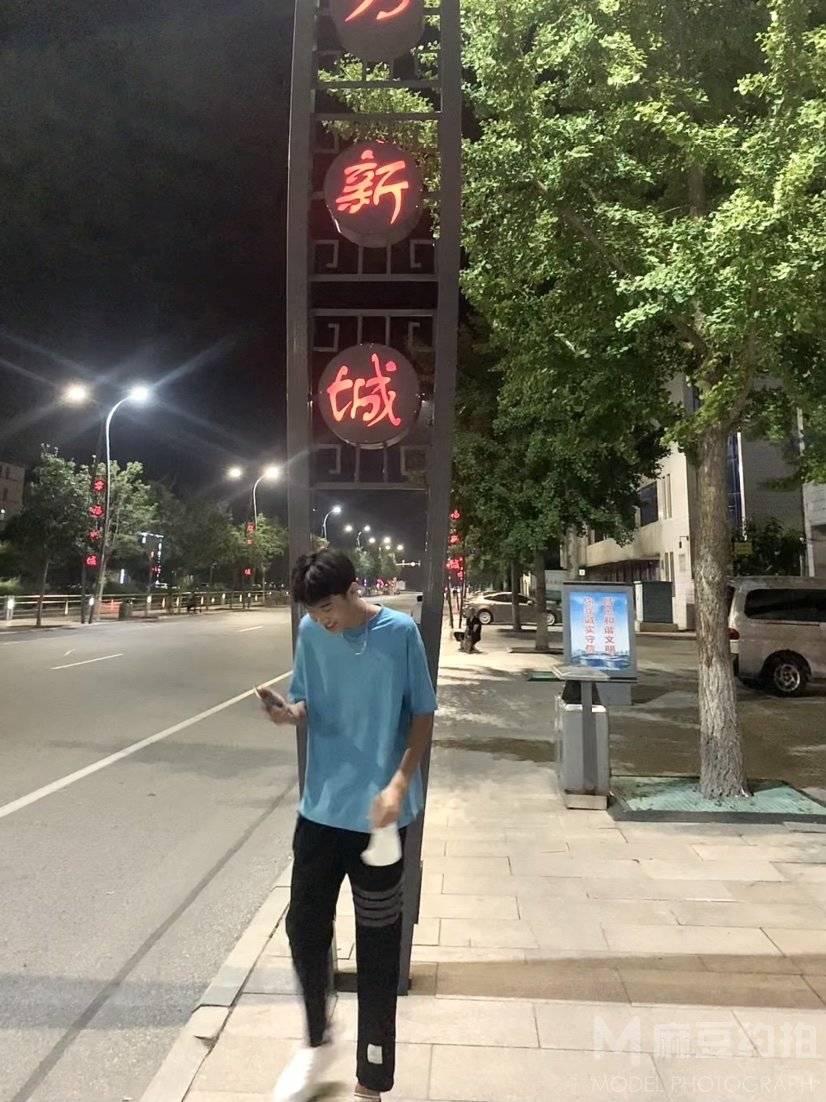 暗黑模特