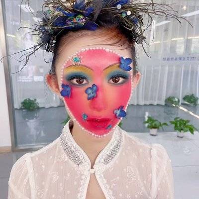 妆容模特