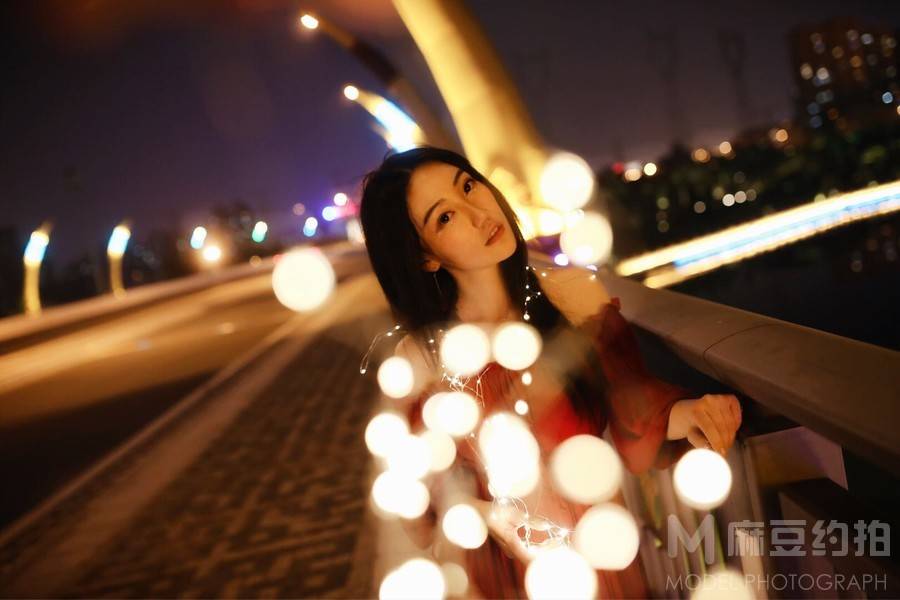 夜景模特