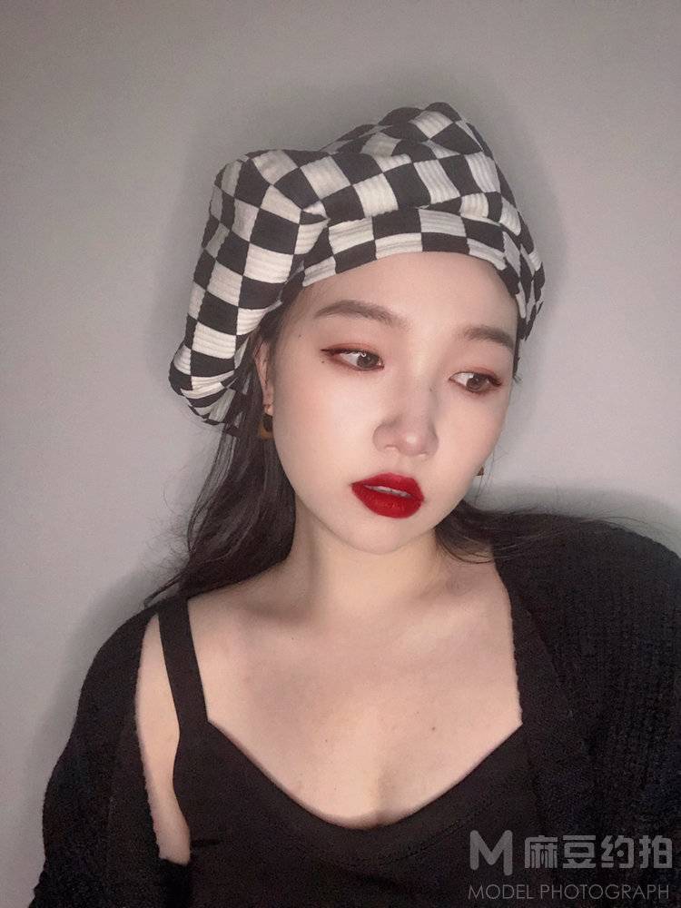 暗黑模特