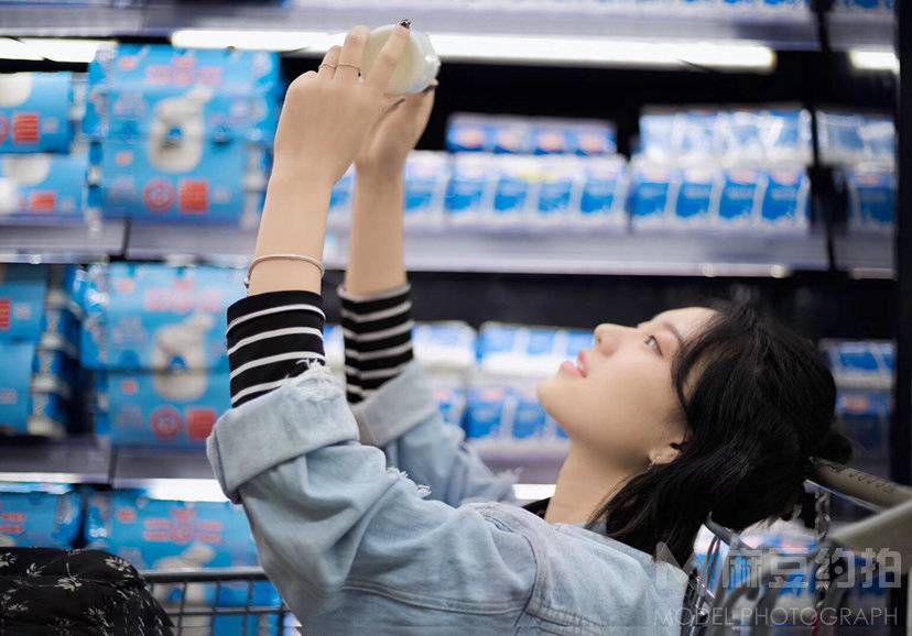 少女模特